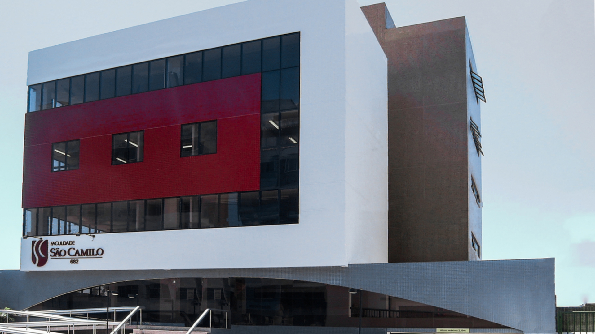 3 Pavilhão de Aulas da Faculdade São Camilo-Ba., Amaralina, Salvador - Ba.